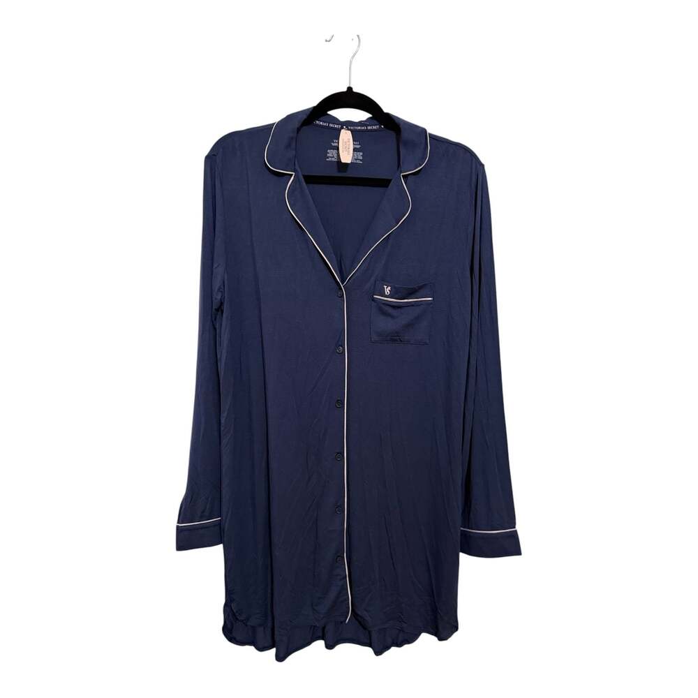 Size Large Victoria's Secret Long Sleeve Notch Collar Sleepshirt